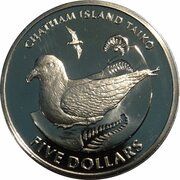5 Dollars - Elizabeth II 4th Portrait; Chatham Island Taiko reverse image