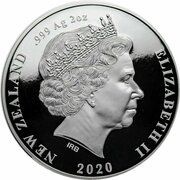 5 Dollars - Elizabeth II 4th Portrait; Chatham Island Crested Penguin obverse image
