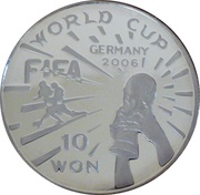 10 Won 2006 Football World Cup in Germany, North Korea, 2003 reverse image