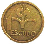 1 Escudo Pattern reverse image