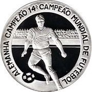 1000 Dobras Soccer, Sao Tome and Principe, 1990 reverse image