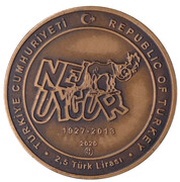 2,5 Lira Nejat Uygur obverse image