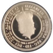 ½ Sovereign - Elizabeth II Platinum Jubilee - Queen on throne obverse image