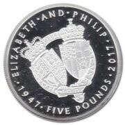 5 Pounds - Elizabeth II Platinum Wedding; Silver Proof, United Kingdom, 2017 reverse image