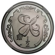 ½ Penny - Elizabeth II Fuchsia flower on shield; Platinum, United Kingdom, 1984 reverse image