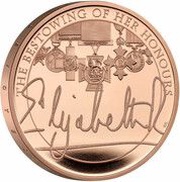 5 Pounds - Elizabeth II The Queen's Reign, Bestowing Her Honours; Gold Proof, United Kingdom, 2022 reverse image