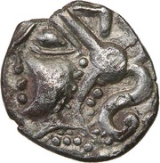 Denier or Quinarius with helmeted head and carnyxes obverse image
