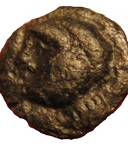 Potin with boar and severed head obverse image