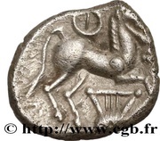 Denier with lyre, Gaul, 100 BC - 52 BC reverse image