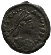 5 Nummi - Justinian I Constantinopolis; Type ♰, Small Module obverse image
