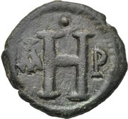 8 Nummi - Justinian I Thessalonica; Type •, Byzantine states, 527-565 reverse image
