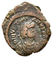 8 Nummi - Justinian I Thessalonica; Type Θ Є I W obverse image