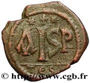 16 Nummi - Justinian I Thessalonica; Type ✶ ☩ ✶, Byzantine states, 527-565 reverse image