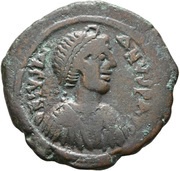 40 Nummi - Justinian I Nicomedia; Type ♰M♰ obverse image