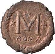 40 Nummi - Justinian I Rome; ✶M☩, Byzantine states, 539-565 reverse image