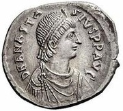 Miliarense - Anastasius I Dicorus GLORIA ROMANORVM; Constantinopolis; Spear and Shield obverse image