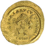 Tremissis - Justinian I VICTORIA AVGVSTORVM; Constantinopolis reverse image