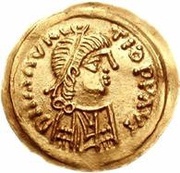 1 Tremissis In the name of Maurice Tiberius; Victory with crude face and helmet-hair; band curved up obverse image
