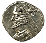 Drachm - Phraates IV Sellwood Type 52.32 - Mithradatkart obverse image