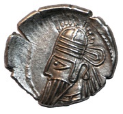 Drachm - Osroes II Sellwood Type 85.1 - Ecbatana obverse image