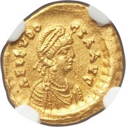 Tremissis - Aelia Eudocia Cross within wreath; Constantinopolis obverse image