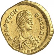 Tremissis - Aelia Pulcheria Cross within wreath; Constantinopolis obverse image