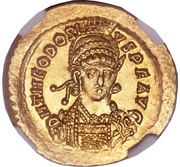 Solidus - Theodosius II IMP XXXXII COS; Constantinopolis obverse image
