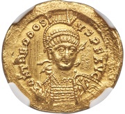 Solidus - Theodosius II IMP XXXXII COS; Constantinopolis obverse image