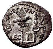 Denarius MACRIA N A LIB LEG I; Africa reverse image