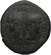 Dupondius Octavius and Julius Caesar; Vienna obverse image