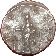 Antoninianus - Victorinus PIETAS, Rome, 269-270 reverse image