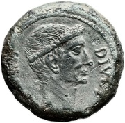 Sestertius - Octavius CAESAR DIVI•F / DIVOS IVLIVS, Rome, 38 BC reverse image
