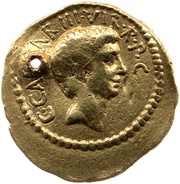 Aureus Clodia: Publius Clodius; C·CAESAR·III·VIR·R·P·C / P·CLODIVS·M·F·IIII·VIR·A·P·F obverse image