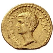 Aureus Mussidia: Lucius Mussidius Longus; M·LEPIDVS·III·VIR·R·P·C / L·MVSSIDIVS·T·F·LONGVS·IIII·VIR·A·P·F obverse image