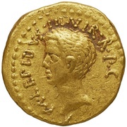 Aureus Vibia: Gaius Vibius Varus; M·LEPIDVS·III·VIR·R·P·C / C·VEIBIVS VAARVS obverse image