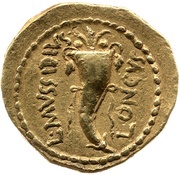 Aureus Mussidia: Lucius Mussidius Longus; M·ANTONIVS·III·VIR·R·P·C / L·MVSSIDIVS LONGVS, Rome, 42 BC reverse image