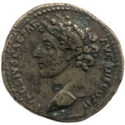 Sestertius - Marcus Aurelius and Faustina the Younger VOTA PVBLICA S C obverse image