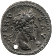 Quinarius - Lucius Verus TR P VII COS III; Victory obverse image