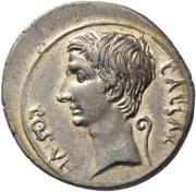 Denarius - Octavian AEGVPTO CAPTA obverse image