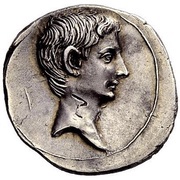 Denarius - Augustus CAESAR DIVI F ARMEN RECE IMP VIIII obverse image