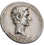 Denarius - Augustus SIGNIS PARTHICIS RECEPTIS obverse image