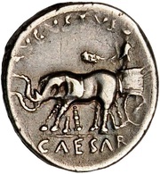 Denarius - Augustus AVGVSTVS CAESAR; Liber, Rome, 19 BC - 4 BC reverse image