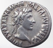 Denarius - Augustus, Gaius Caesar, and Lucius Caesar C L CAESARES AVGVSTI F COS DESIG PRINC IVVENT obverse image