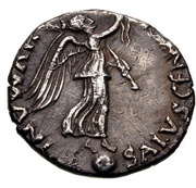Denarius S P Q R; Victory obverse image