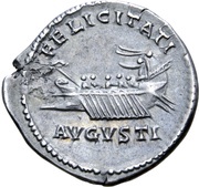 Denarius - Hadrian FELICITATI AVGVSTI, Rome, 130 reverse image