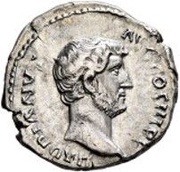 Denarius - Hadrian VENERIS FELICIS •; Venus obverse image