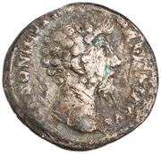 Denarius - Marcus Aurelius P M TR P XVIII IMP II COS III ARMEN; Armenia obverse image