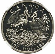 300 Dollars - Elizabeth II Great Blue Heron; platinum, Canada, 2002 reverse image
