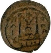 Follis / Fals - two standing figures type Arab-Byzantine reverse image